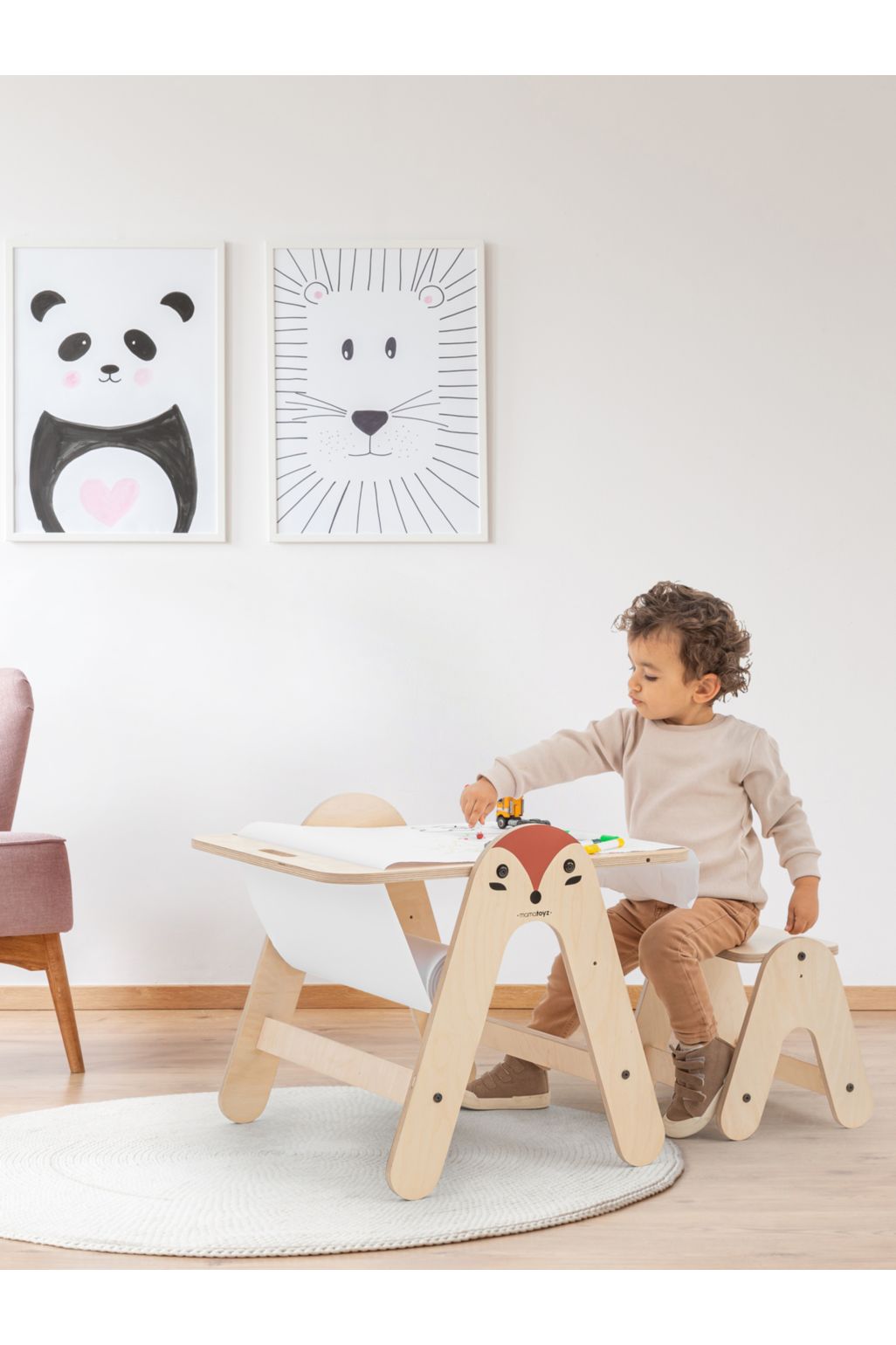 Masuta si tabla 2 in 1 cu scaunel MamaToyz Massam, Vulpita